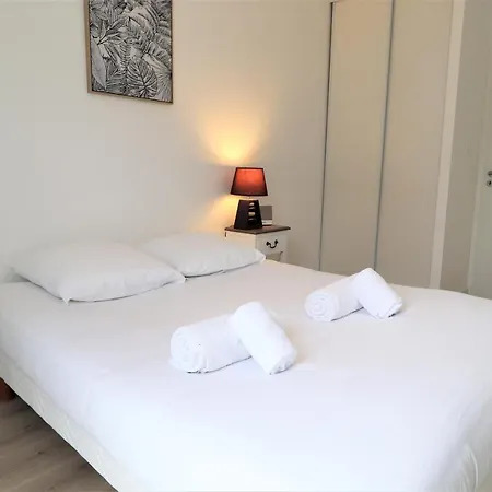 Apartment La Duchesse, T3 Centre - Loggia - Parking - Wifi *
