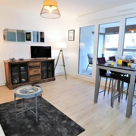 Apartment La Duchesse, T3 Centre - Loggia - Parking - Wifi *